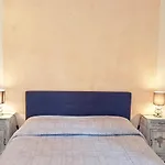 Bed & Breakfast Domus Langhe Treiso