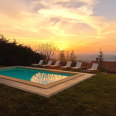 Bed & Breakfast Domus Langhe 4*