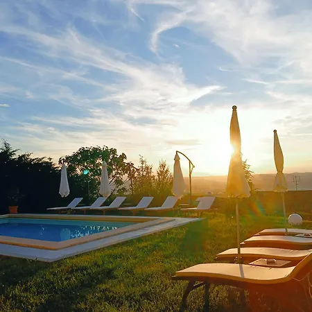 Bed & Breakfast Domus Langhe
