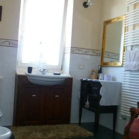B&B Domus Langhe 트레이소