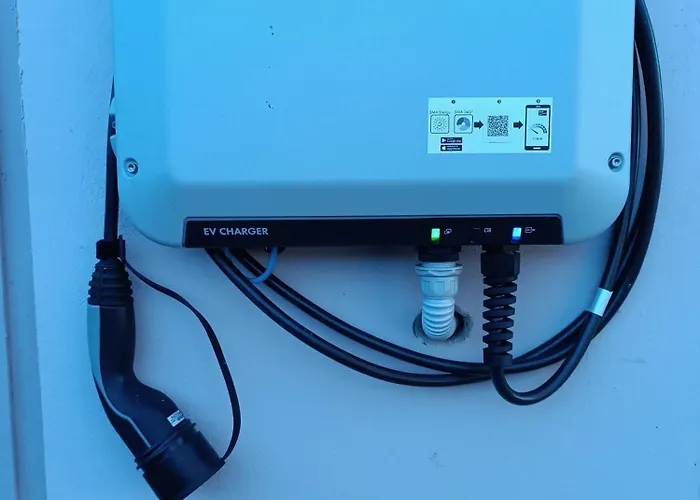 Bed & Breakfast Domus Langhe 4*