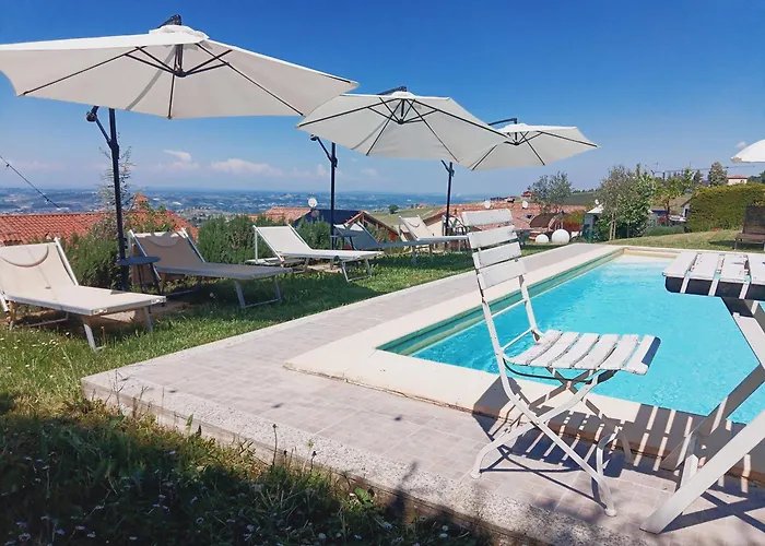 Couette-café Domus Langhe